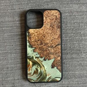 iPhone 12/12 Pro MagSafe real wood case!